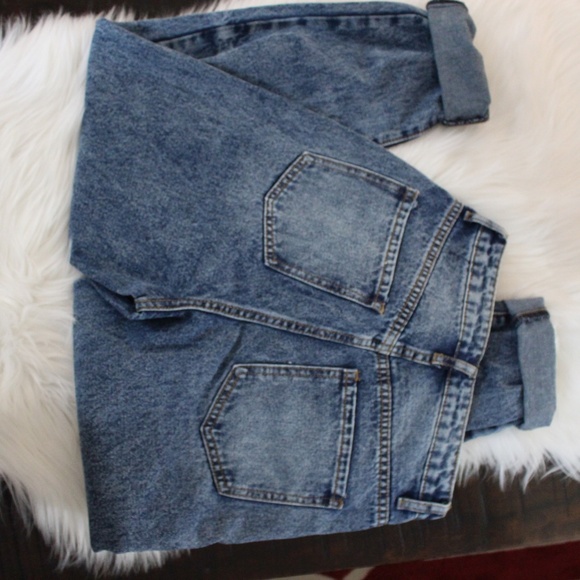 Shein, distressed high waisted jeans  XSmall - Picture 4 of 9